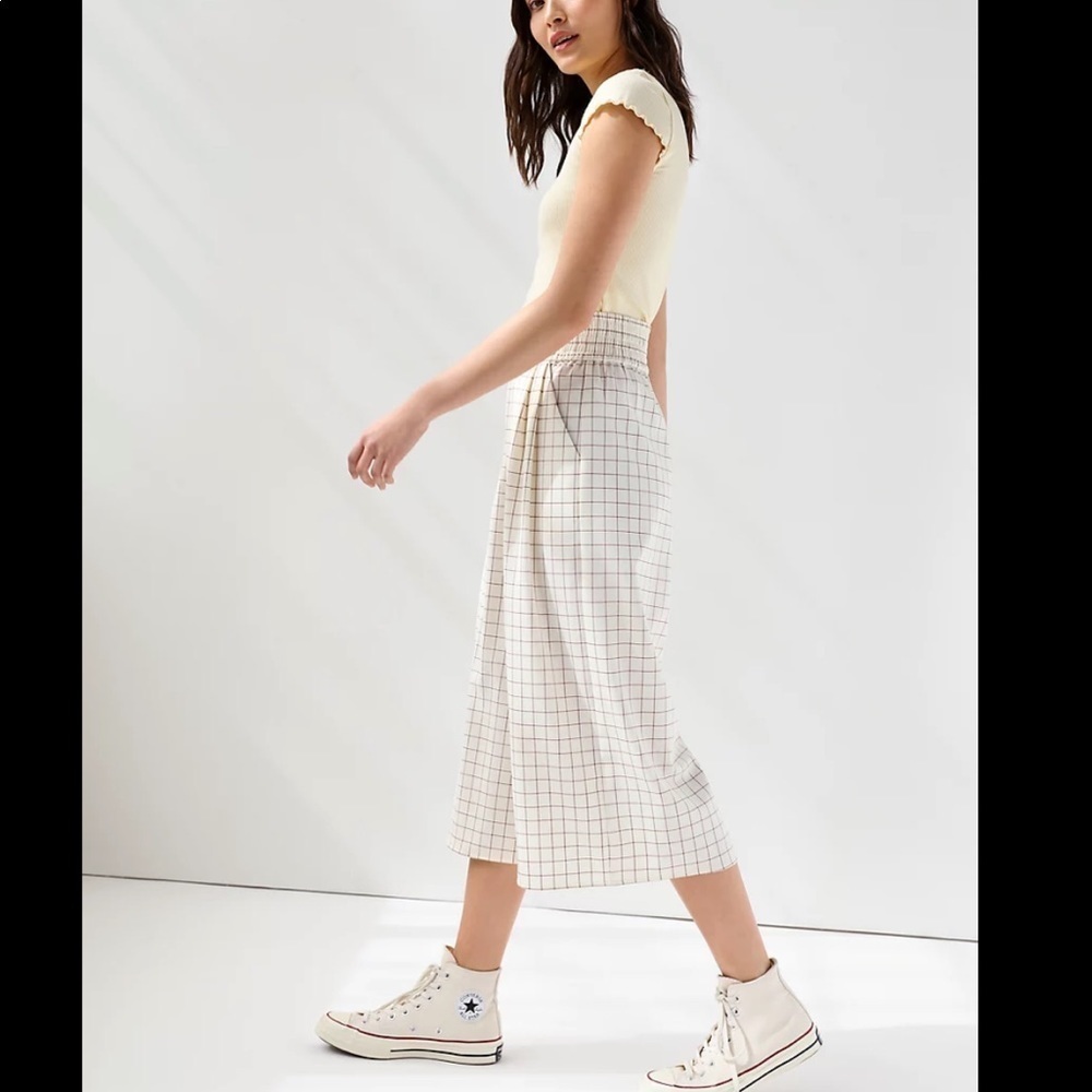 Aritzia Sunday Best Sullivan Wide Leg Culotte Pant - Picture 13 of 13